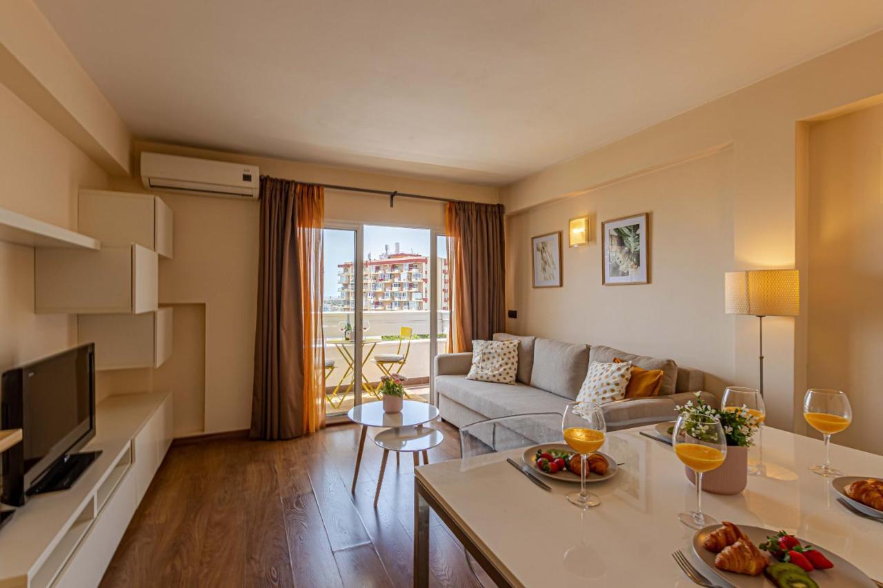 797 Holiday Rentals- Atico En Arroyo De La Miel Con Hermosas Vistas Беналмадена Екстериор снимка